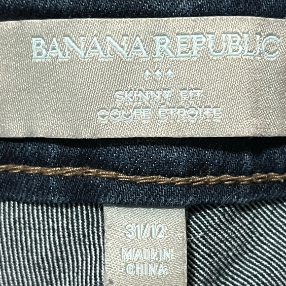Banana Republic Skinny Fit Mid Rise Jeans - Picture 10 of 10